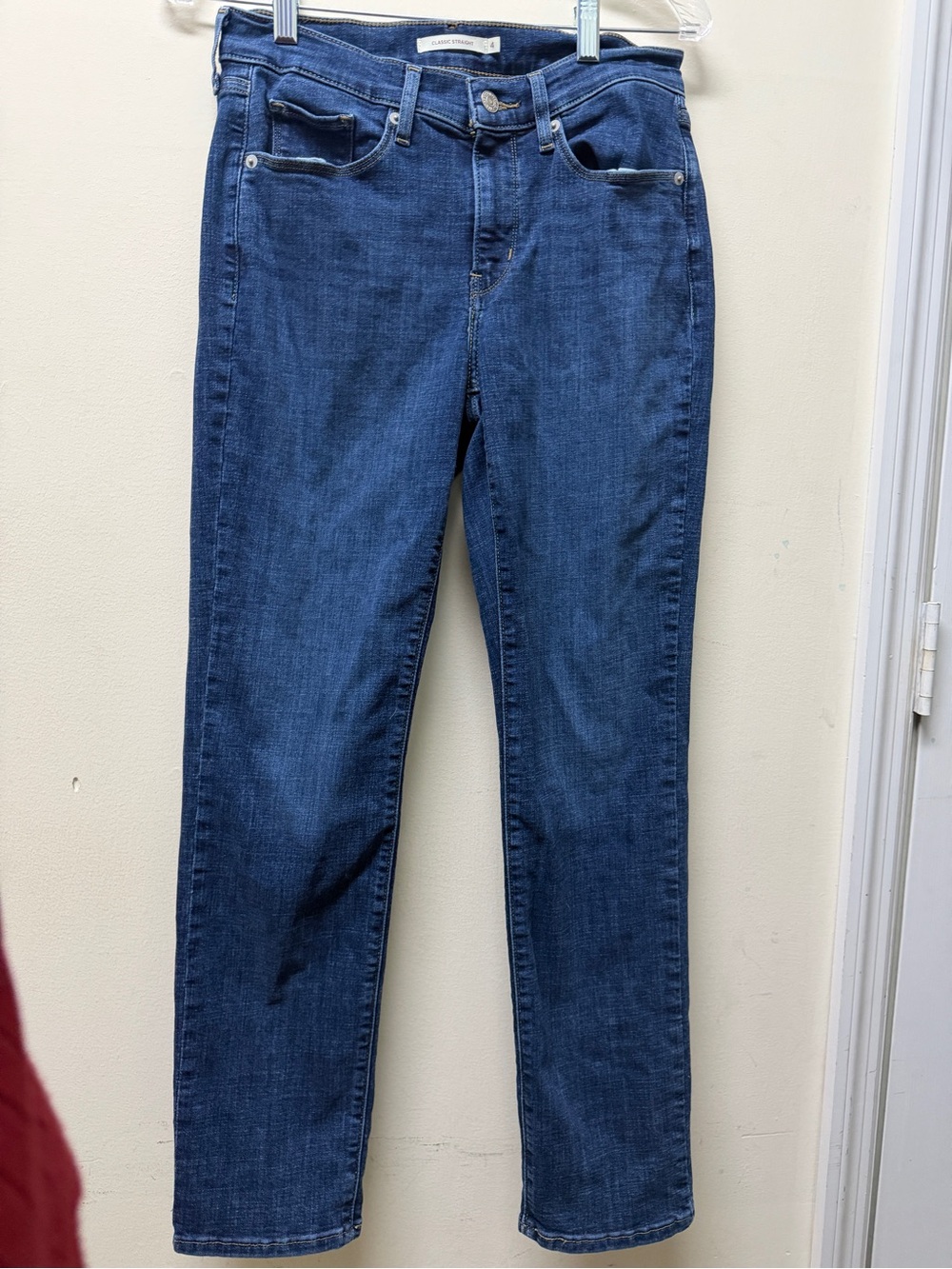 Levi's Classic Straight Leg Jeans women’s size 4
